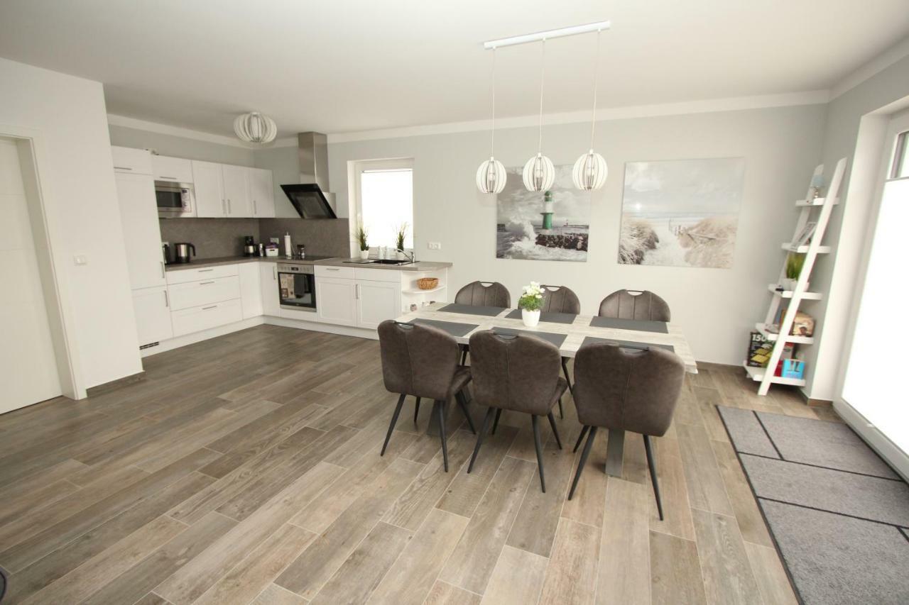 Familienfreundliches Ferienhaus In Kroepelin エクステリア 写真
